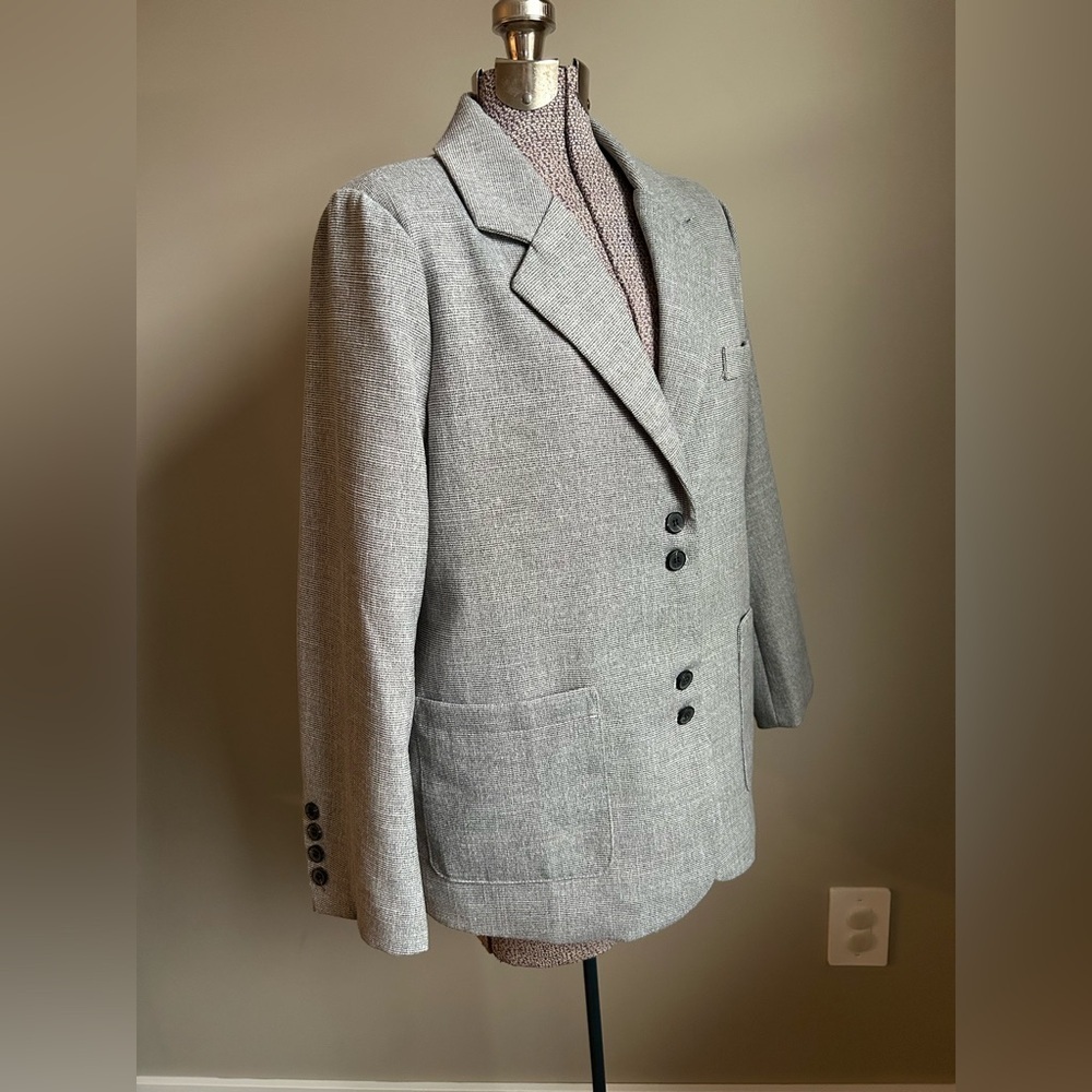 Little Mountain Vancouver small shop tweed grey black Blazer business casual - Picture 3 of 11